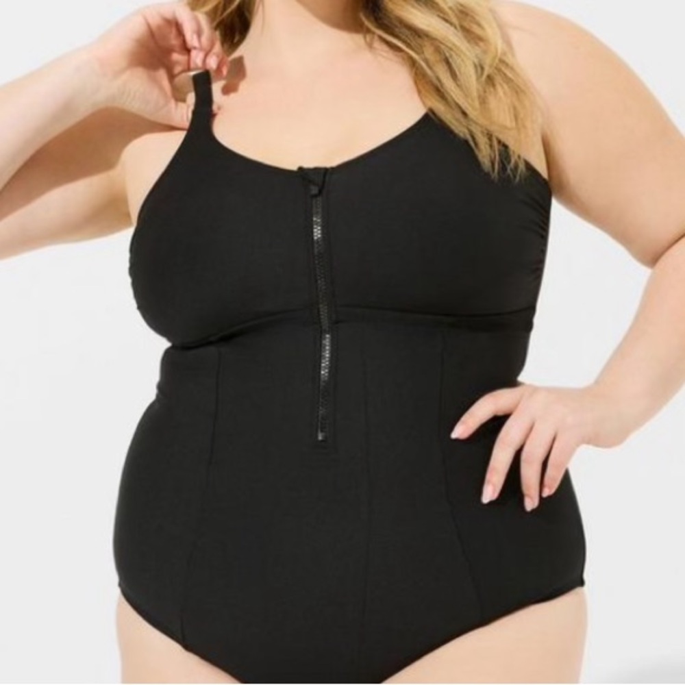 torrid Corset Shape Swim One-Piece 6X NWT